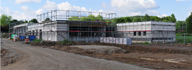 Seitenansicht des Neubaus, Bild von 16.05.2009