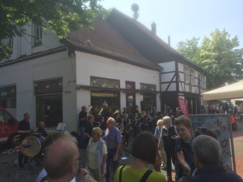 2016-05-28_Musikzug-Bauermarkt_10