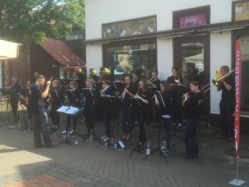 2016-05-28_Musikzug-Bauermarkt_5