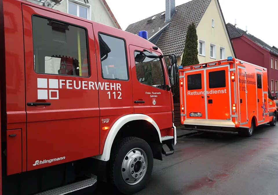 Hilfeleistung – Hilflose Person hinter Tür