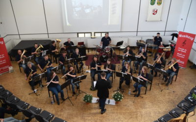 Musikalischer Ausflug in die Film- und Fernsehwelt mit dem Musikzug