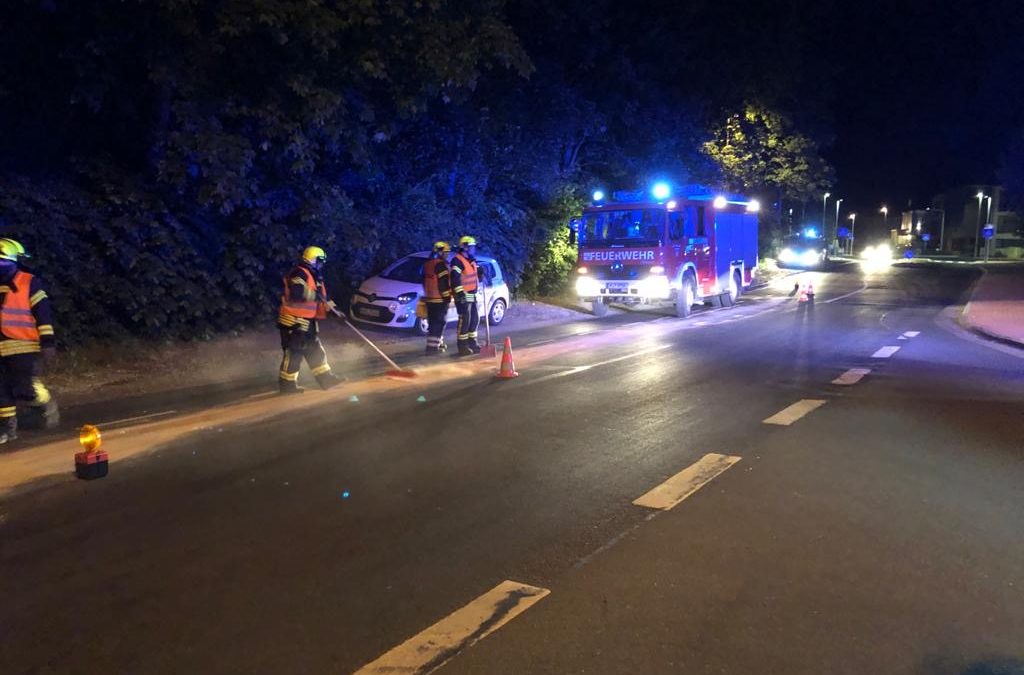 Hilfeleistung – Ölspur/auslaufende Betriebstoffe