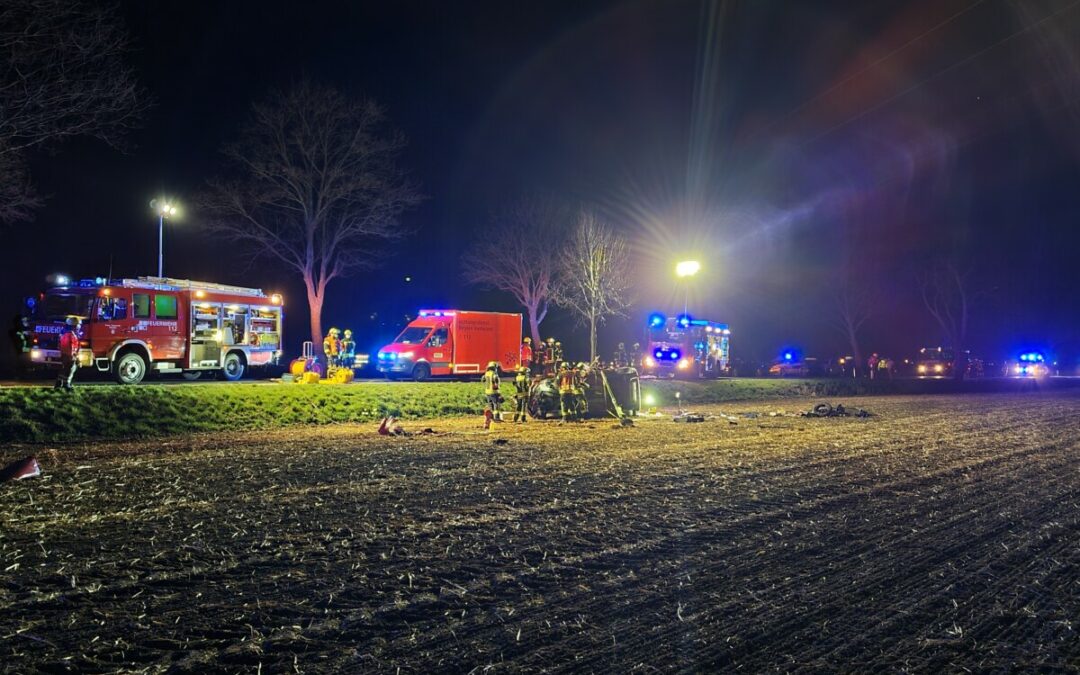 Hilfeleistung – Verkehrsunfall mit eingeklemmter Person
