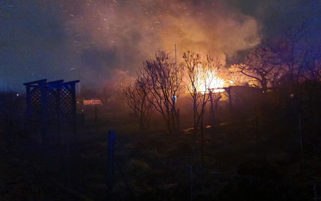 Feuer – Laubenbrand