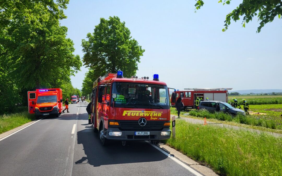 Hilfeleistung – Verkehrsunfall mit eingeklemmter Person