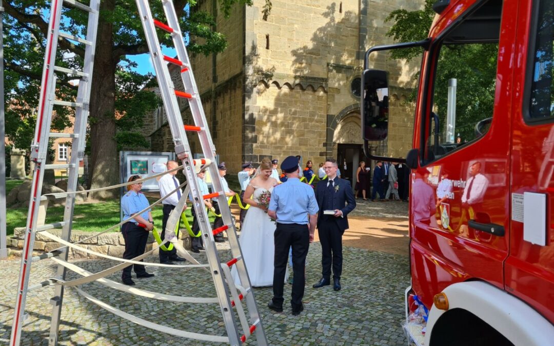 Feuerwehrhochzeit