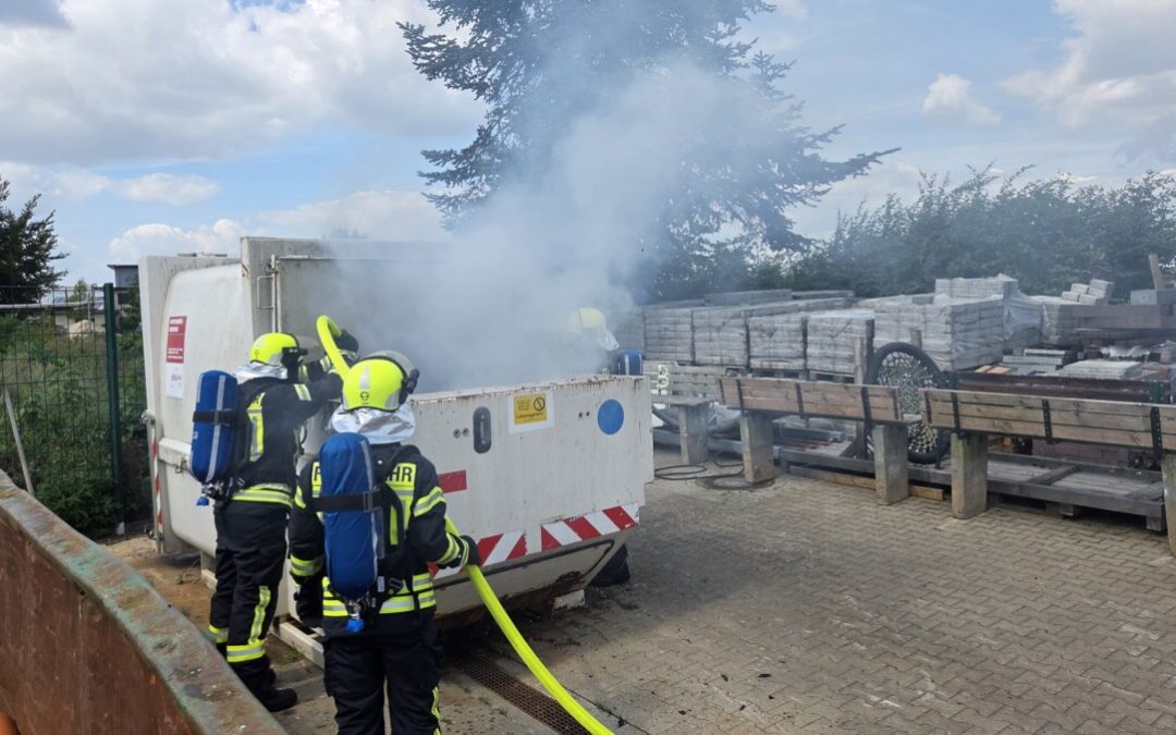 Feuer – Containerbrand