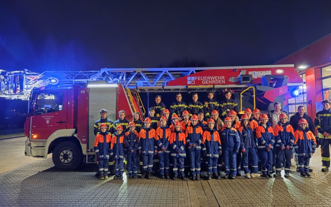 Großzügige Spende für die Jugendfeuerwehr Gehrden