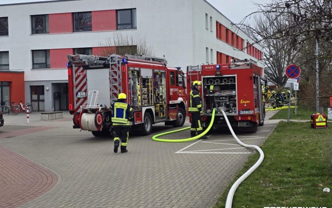 Feuer – ausgelöste Brandmeldeanlage / Rauchentwicklung